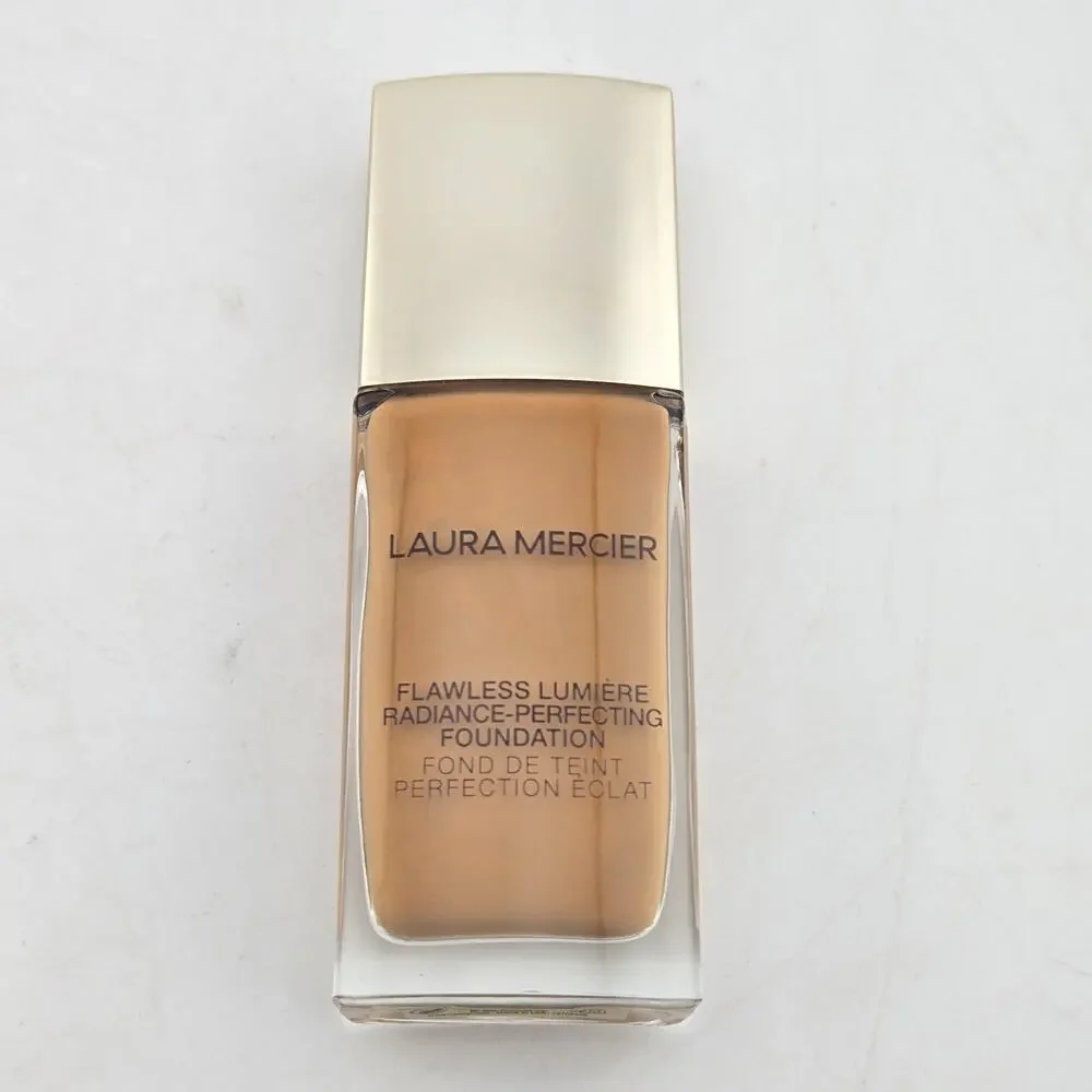 Laura Mercier Flawless Lumiere Radiance Perfecting Foundation 4C1 Praline New